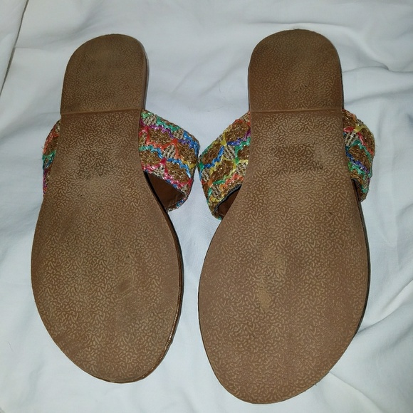 Charming Charlie's Flip Flops Size 8👙👙🕶☉☉🕶🕶 - Picture 3 of 4